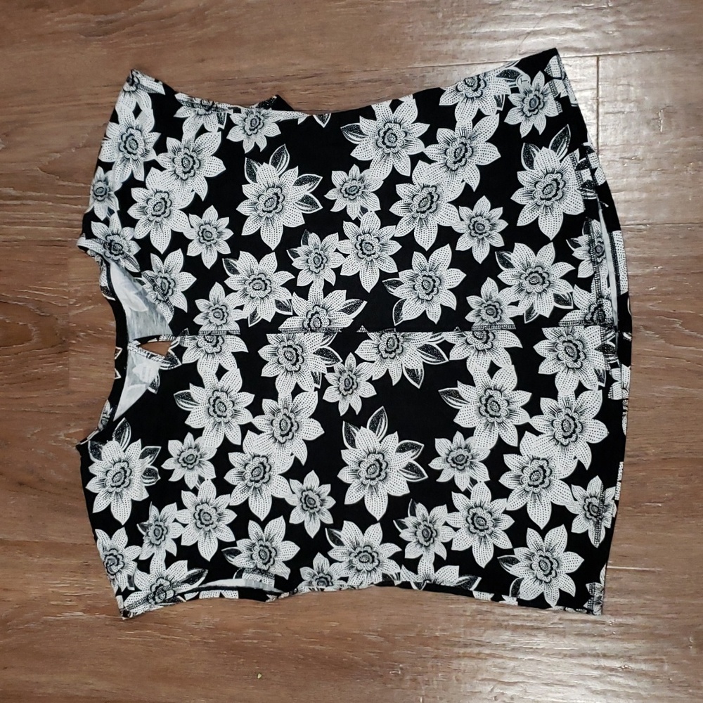 (XL) T by Talbots Floral Dotted Casual Classic Contemporary Lightweight Vacation